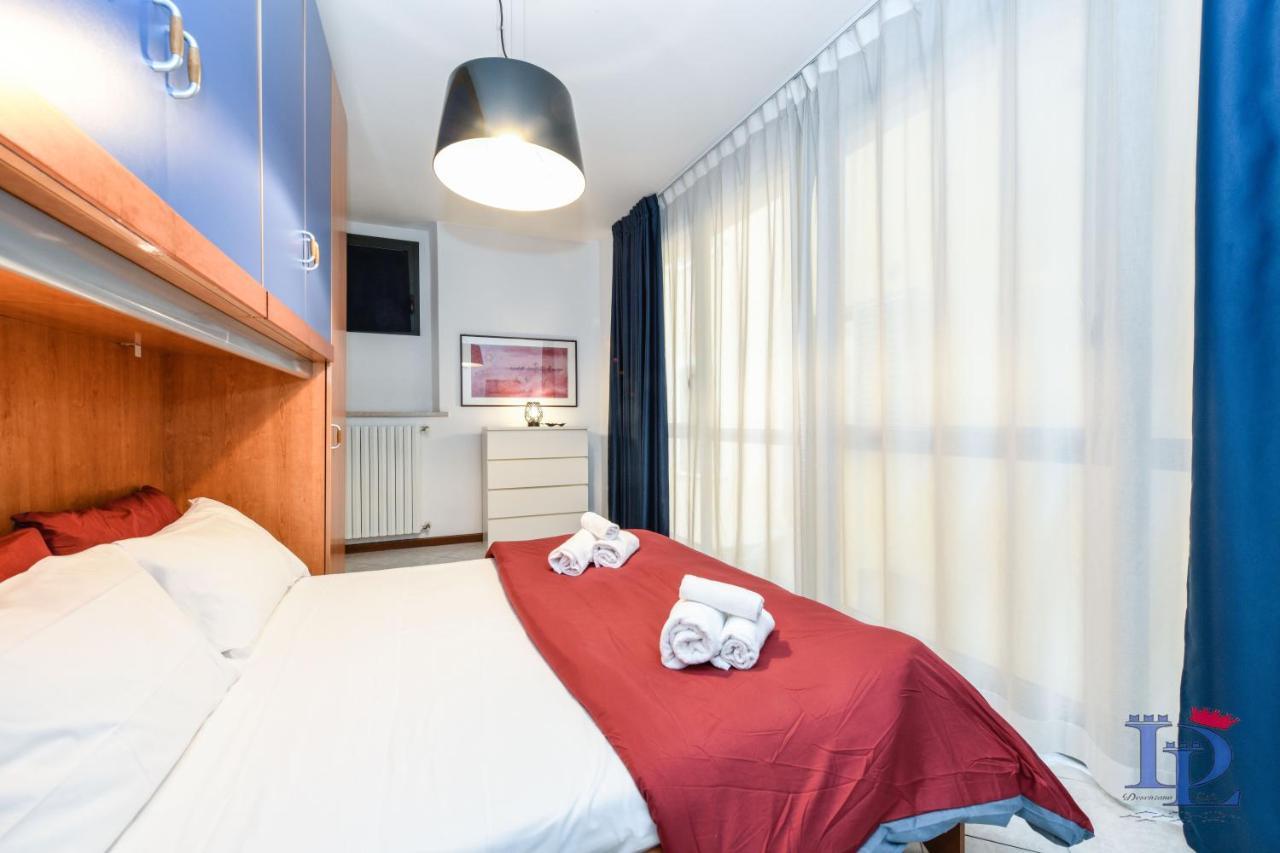 Desenzanoloft Blue Lake Star Apartment Desenzano del Garda Exterior foto